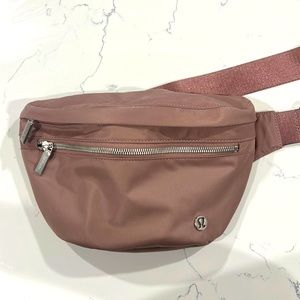 Lululemon City Adventurer Belt Bag